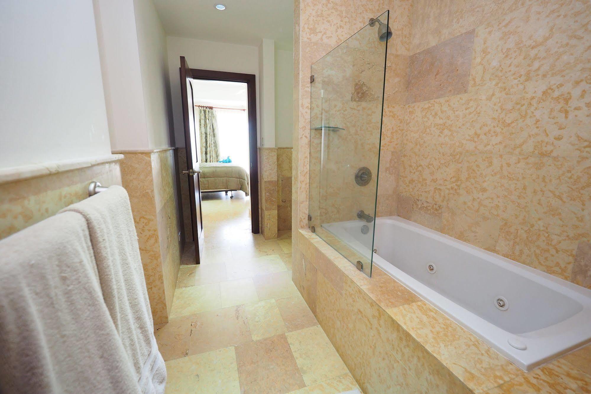 Acqua Residences Jacó Εξωτερικό φωτογραφία